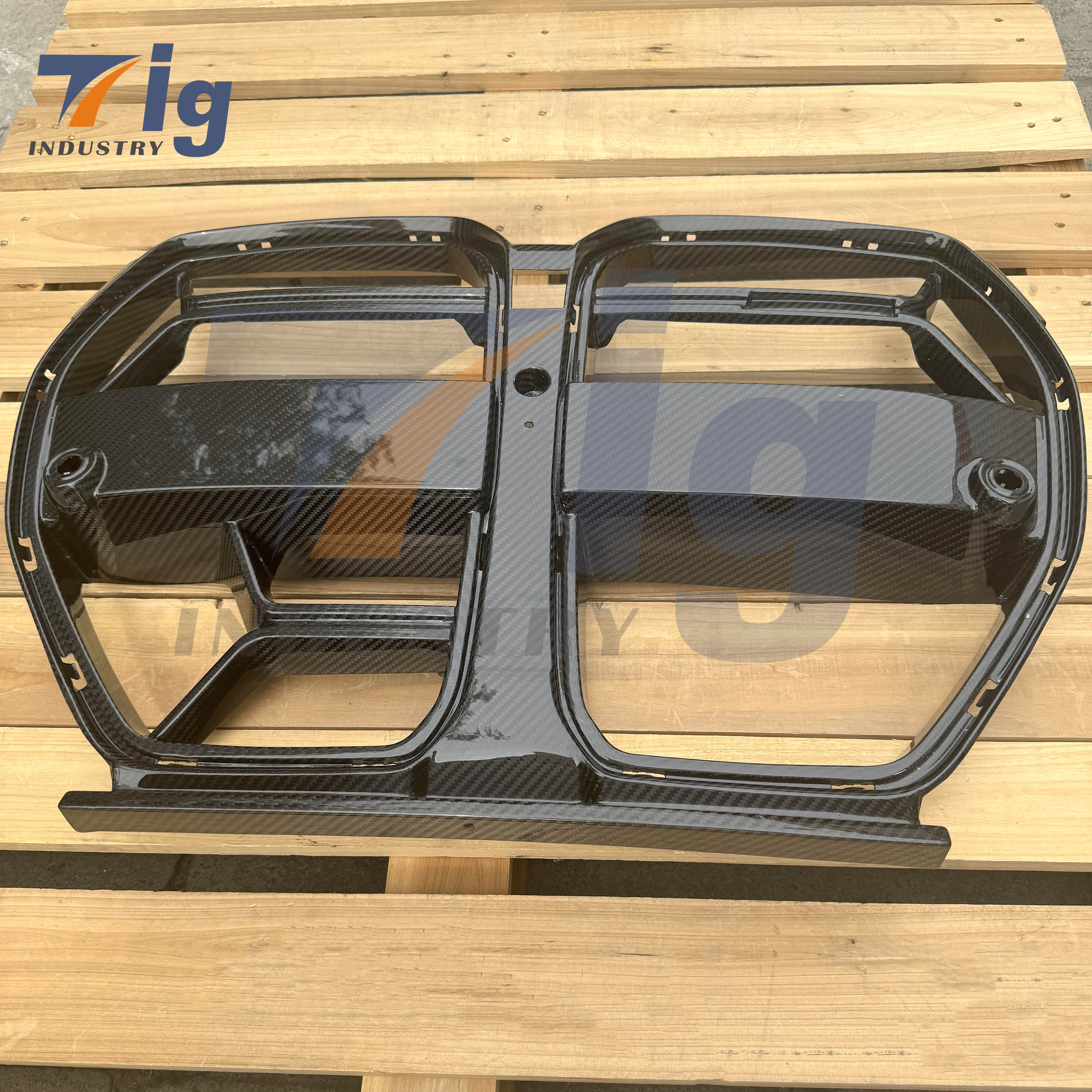m3 g80 m4 g82 carbon frount  fiber grill with acc