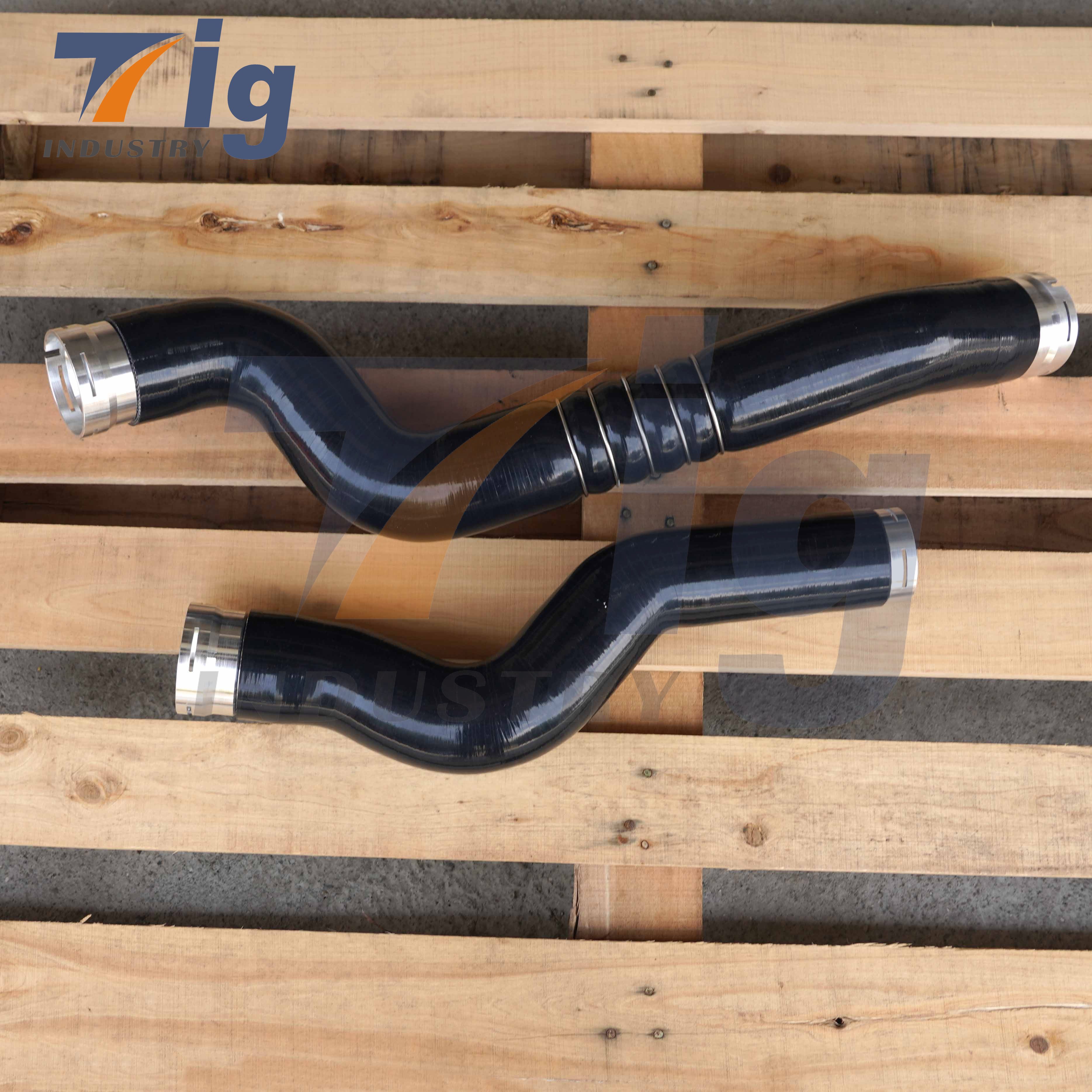 FORD RANGER RAPTOR 2.OL BI-TURBO SILICONE INTERCOOLER COLD and HOT SIDE HOSE KIT