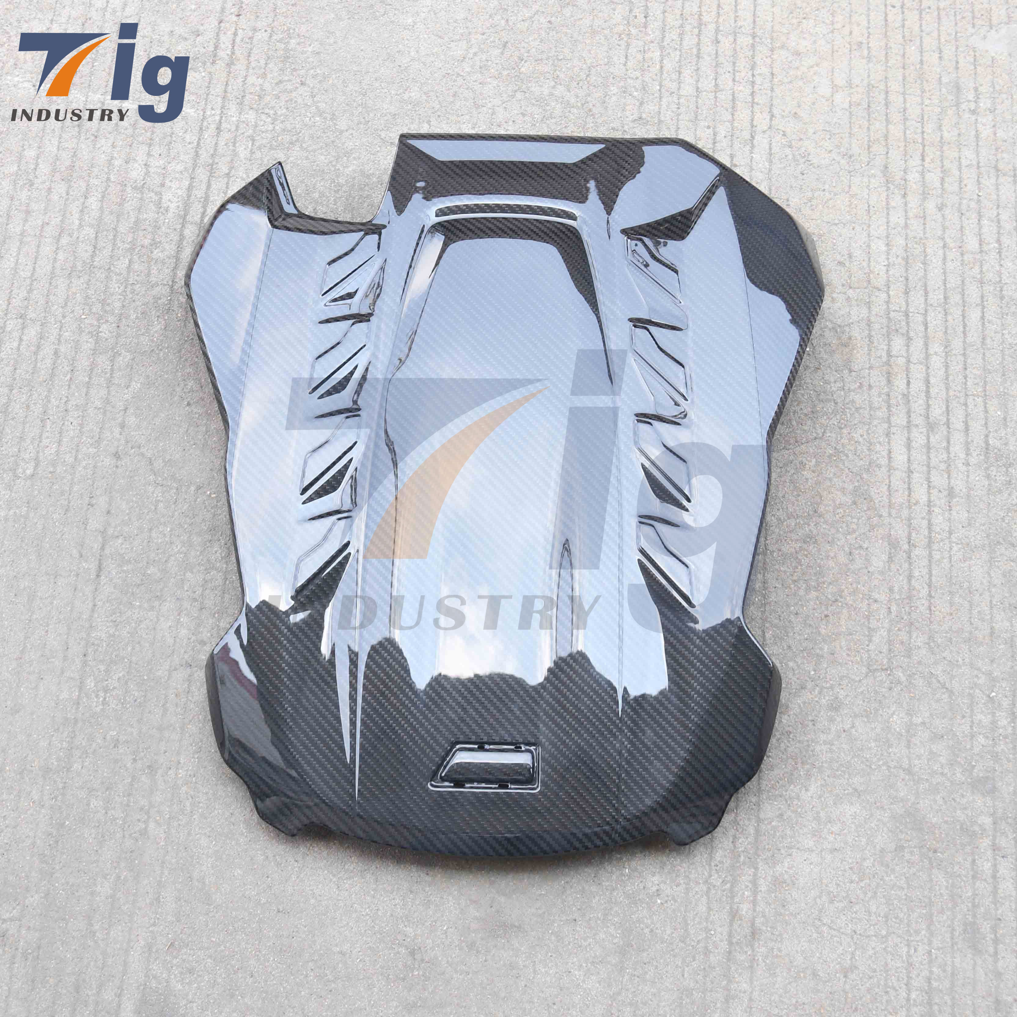 F95 Engine Hood Cover BMW F96 X6M X5M Dry Carbon Fiber Front Engine Car Hood Trim Exterior Replacement