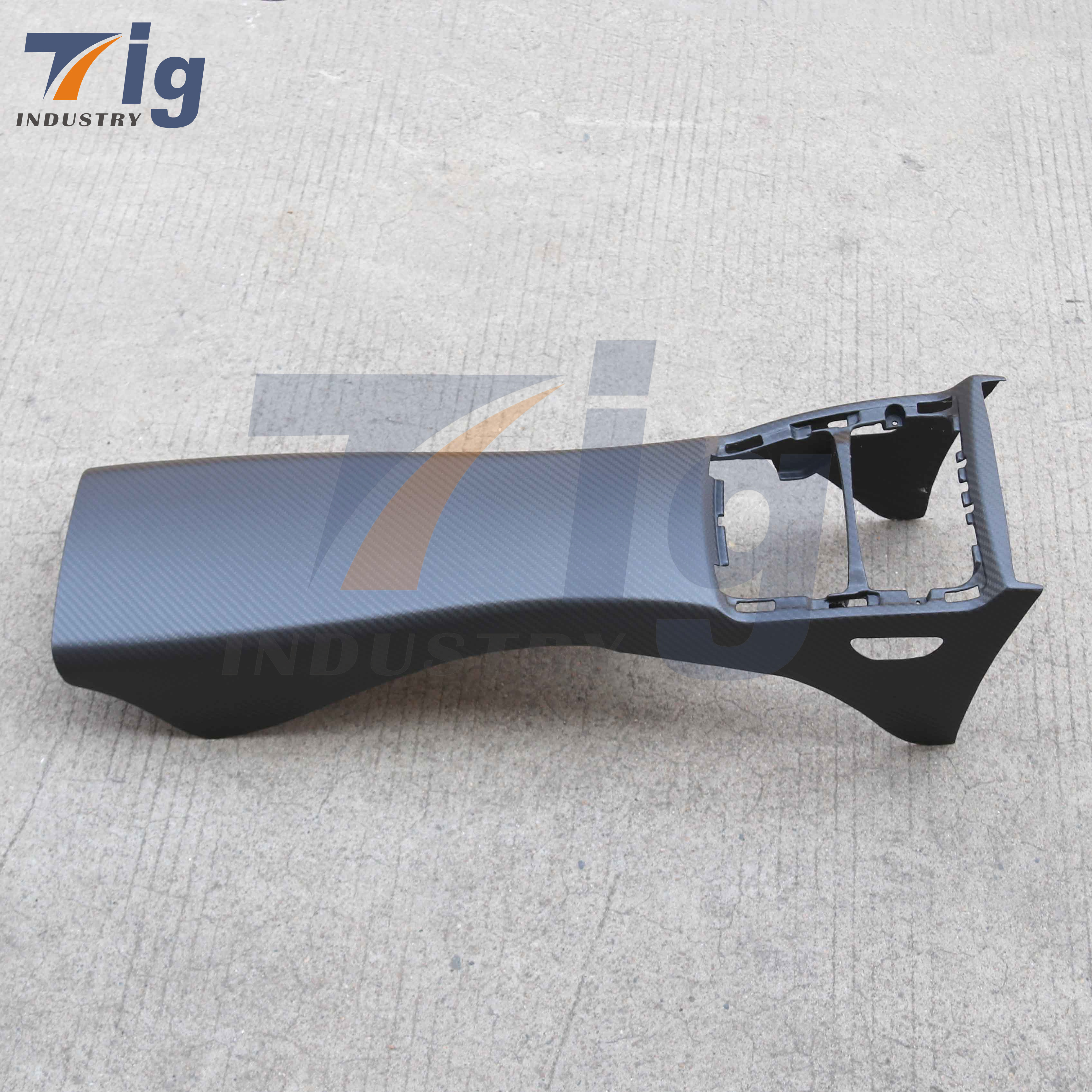 BMW M3 E92 Dry Carbon Fiber Center console decoration