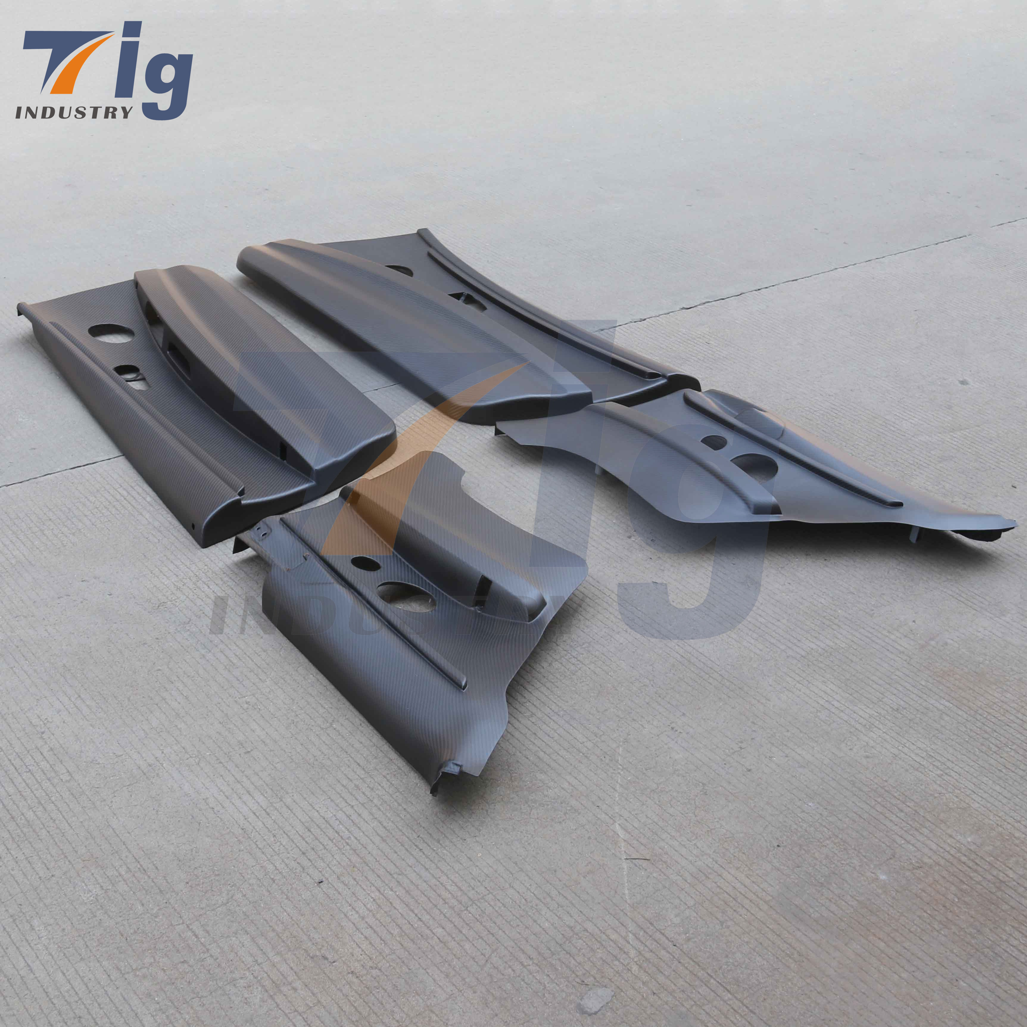 BMW M3 E92 Dry Carbon Fiber Door