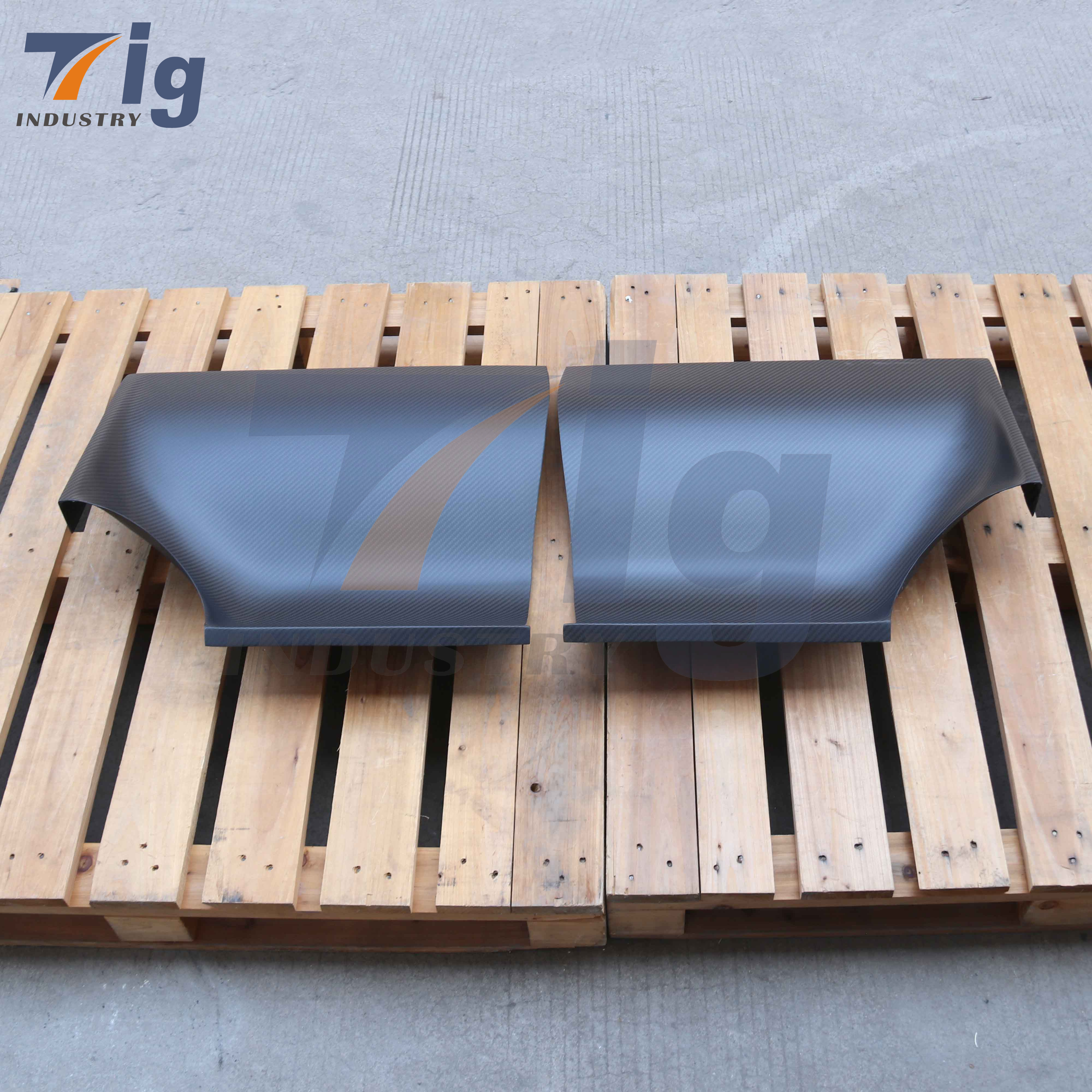 BMW M3 E92 Dry Carbon Fiber vehicle seat