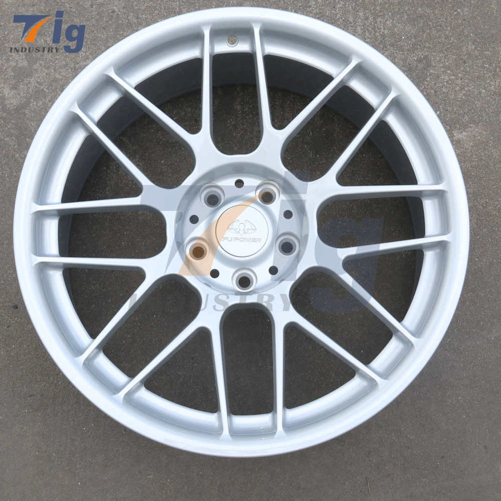 BMW E82 1M WHEELS