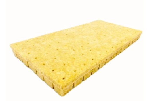 Rock wool seedling plug slab with superior air and water balance holes and drainage grooves - ideal for hydroponic seed starting by Liluan Technology