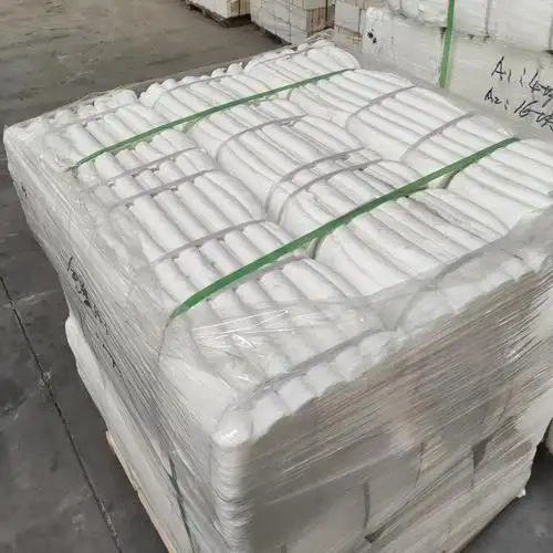 Large pallet of aluminum silicate modules shrink-wrapped and strapped for shipment – preformed high-temperature insulation modules by Liluan Technology