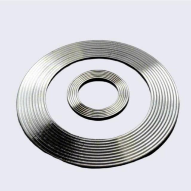 Stainless steel corrugated (serrated) metal gaskets in multiple sizes, high temperature & high pressure industrial flange sealing gaskets for oil, gas, and power industries.-LiLuan Technology