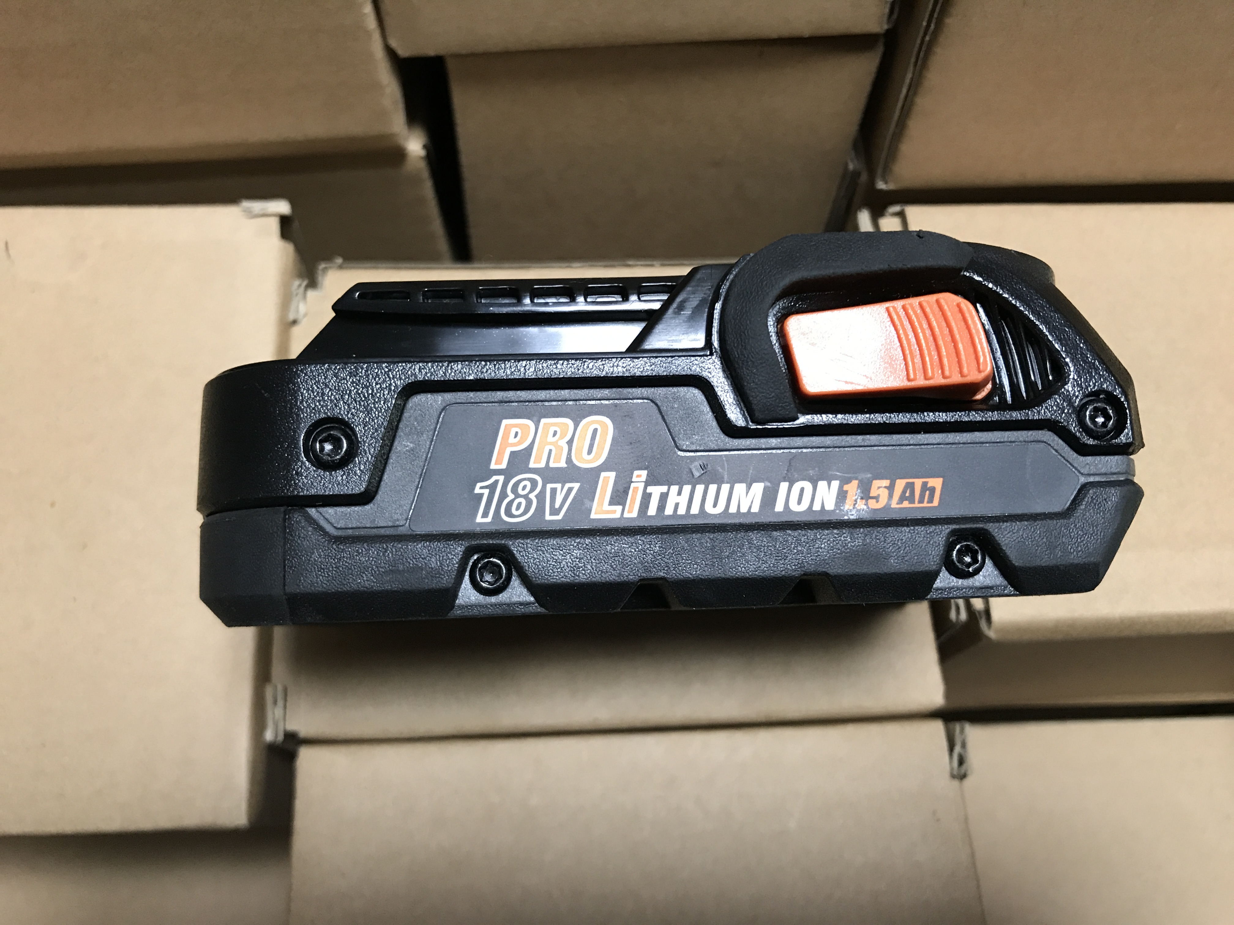 Used AEG RIDGID 18 V 1 5 Ah Pro lithium Ion Battery Genuine L1815R 1.5Ah