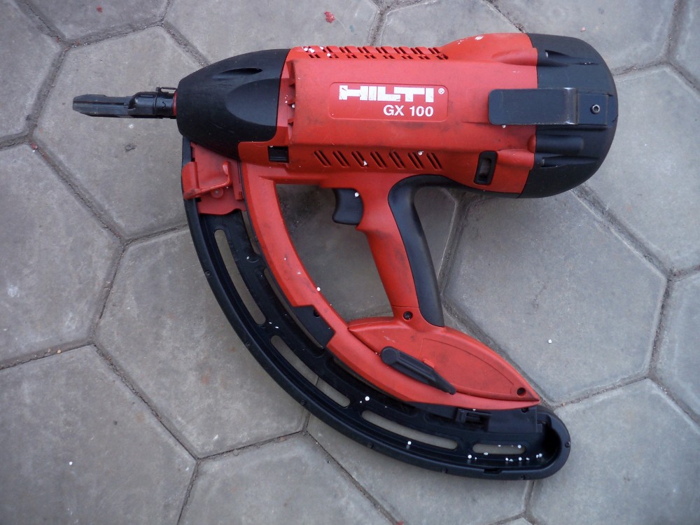 Hilti GX 100 E Fully Automatic Gas-actuated Fastening Tool Nail Gun