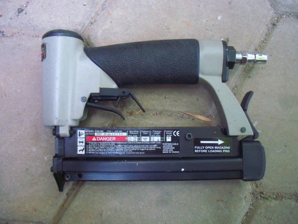 PORTER-CABLE PIN100 1/2-Inch to 1-Inch 23-Gauge Pin Nailer