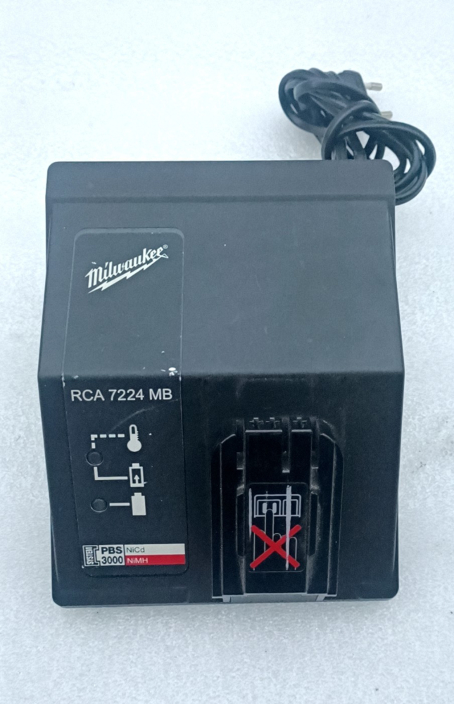 Milwaukee RCA 7224 MB Battery charger 70W NiCd NiMH 7.2-24V Used Working