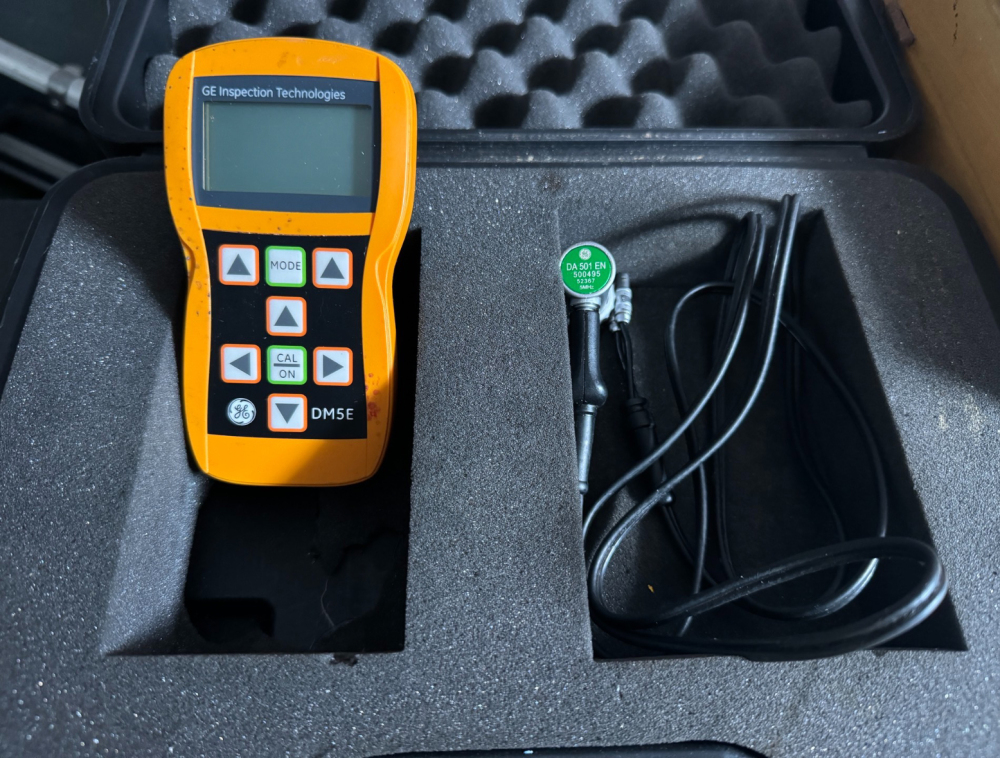 GENUINE GE Inspection Technologies DM5E Corrosion Coating Thickness Gauge WITH DA501
