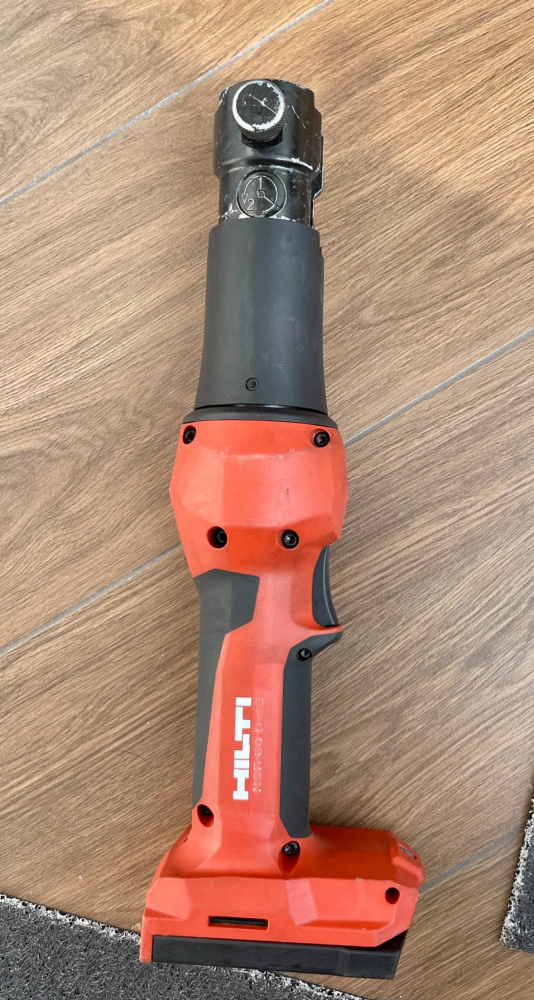 Hilti Ncr 60 D-22 Dieless 6-ton Cordless Hydraulic Crimpers