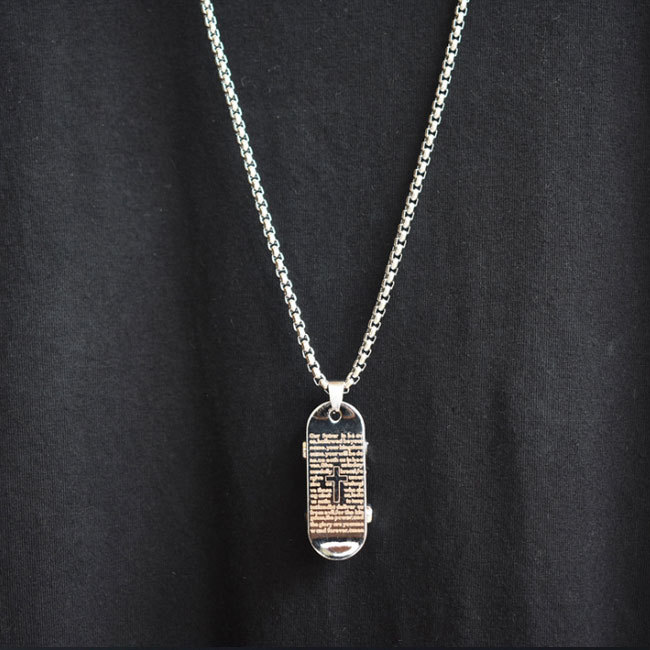 2021 new fashion mens alloy necklace hip hop and rock skull plating silver necklace for clothes accessaries jewelry wholesale