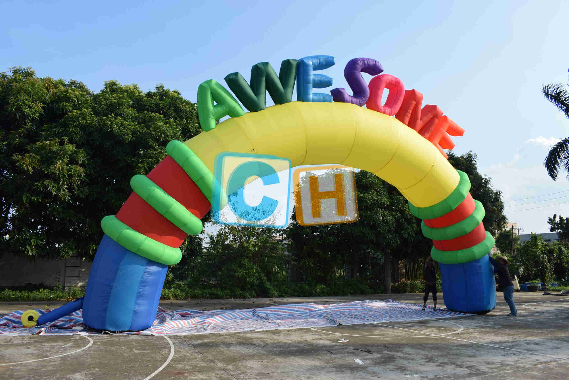 Inflatable Multicolored Arch