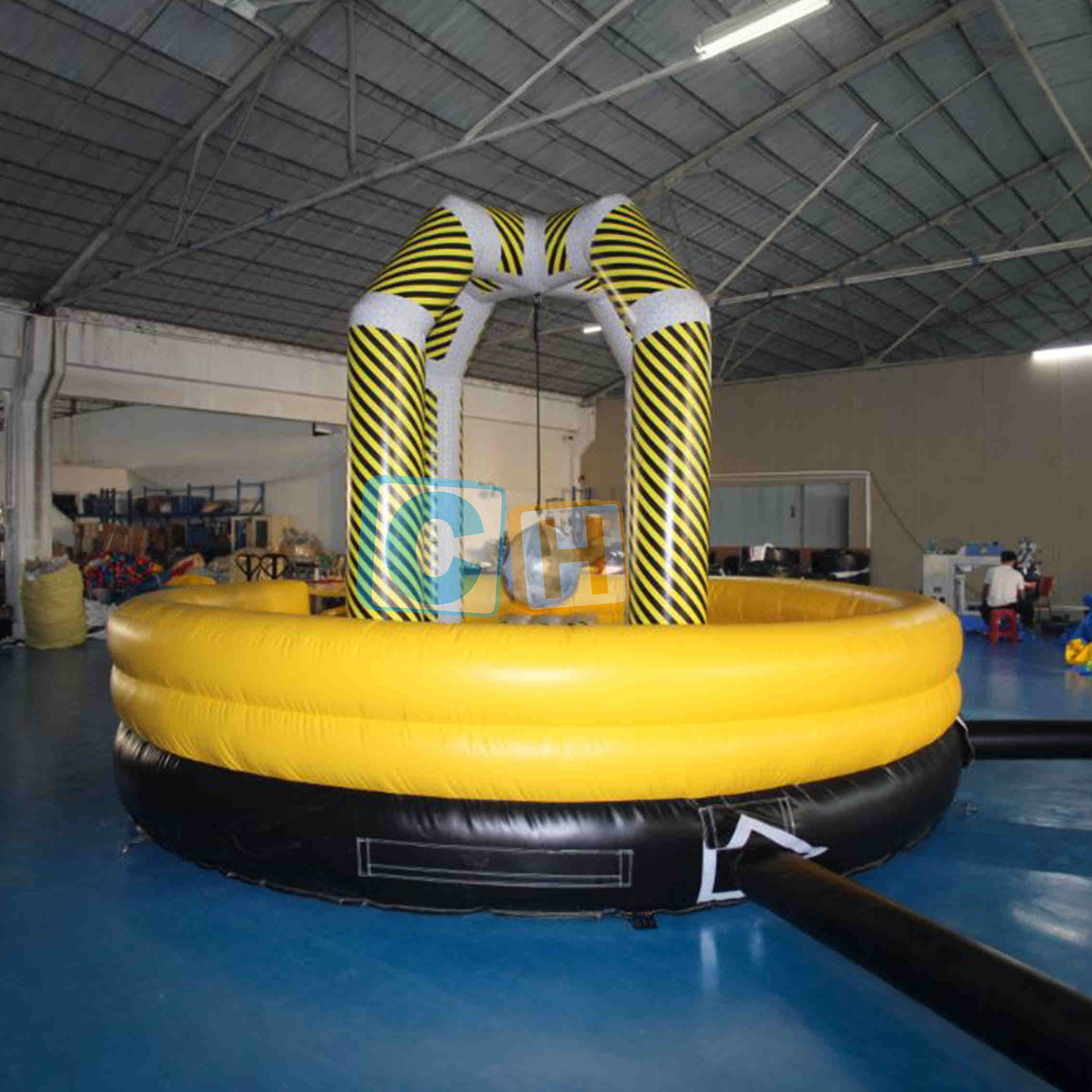 Inflatable Circular Sphere Hanging Ball Game