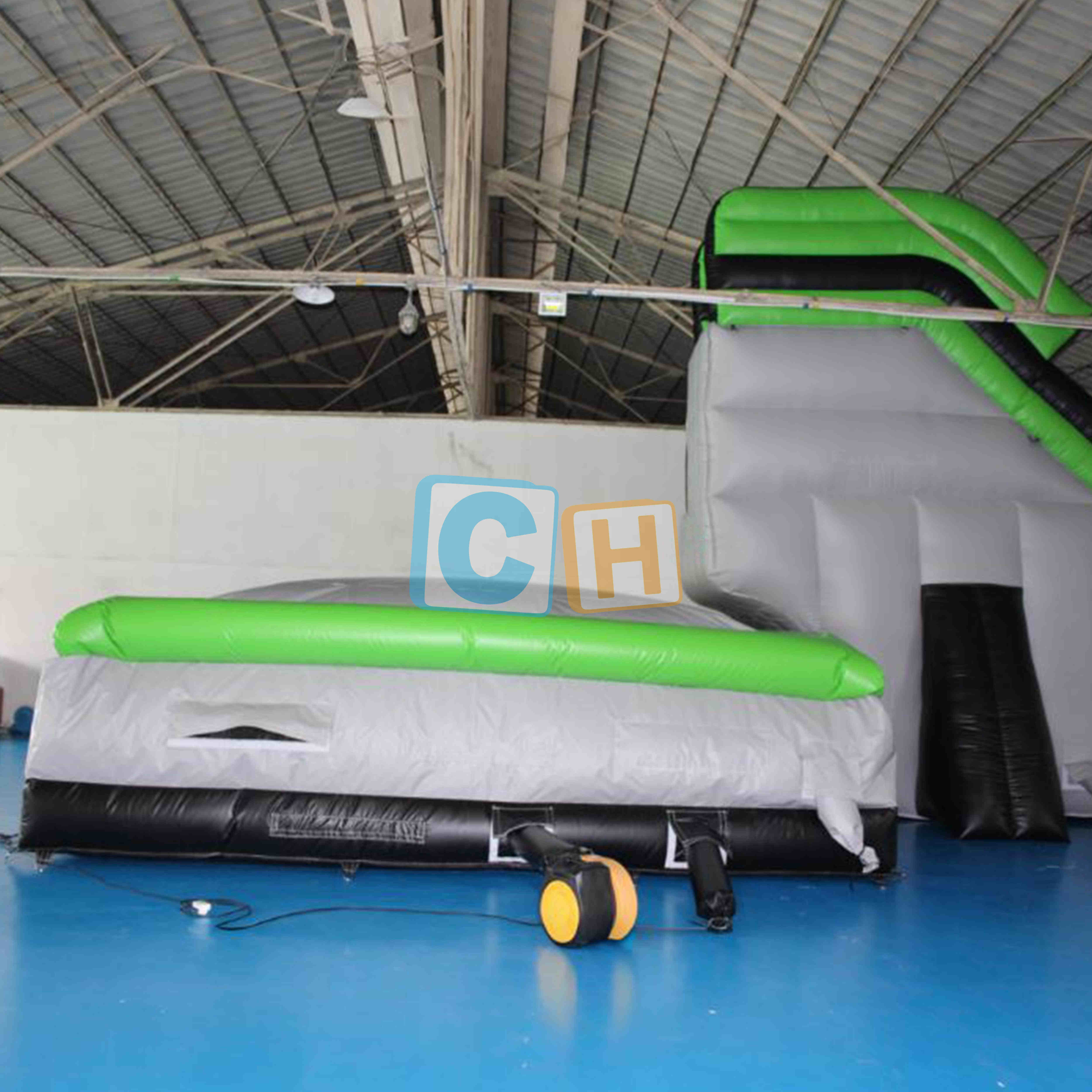 Inflatable Jumping Bag