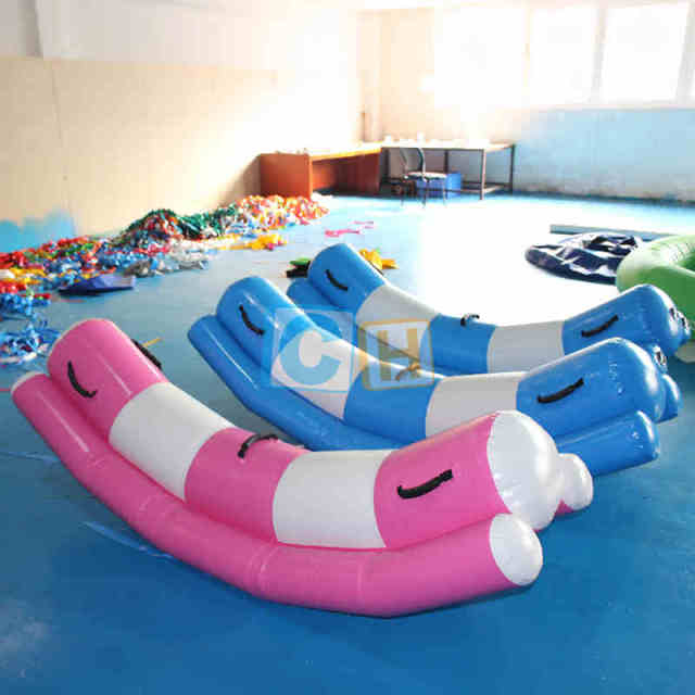 Inflatable 3-person Rocking Seat
