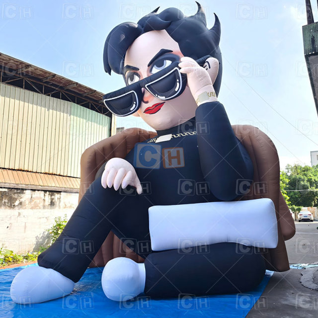 Giant Inflatable Man Character Cartoon Model for Event Decoration