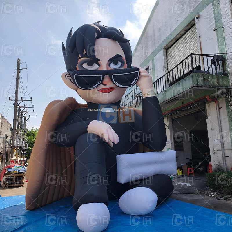 Giant Inflatable Man Character Cartoon Model for Event Decoration
