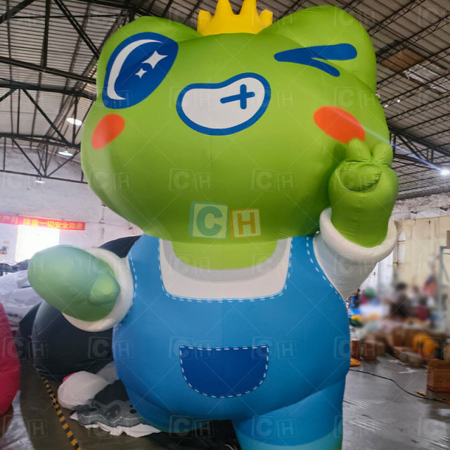 OEM ODM Giant Inflatable Decorative Frog Cartoon for Event Decoration
