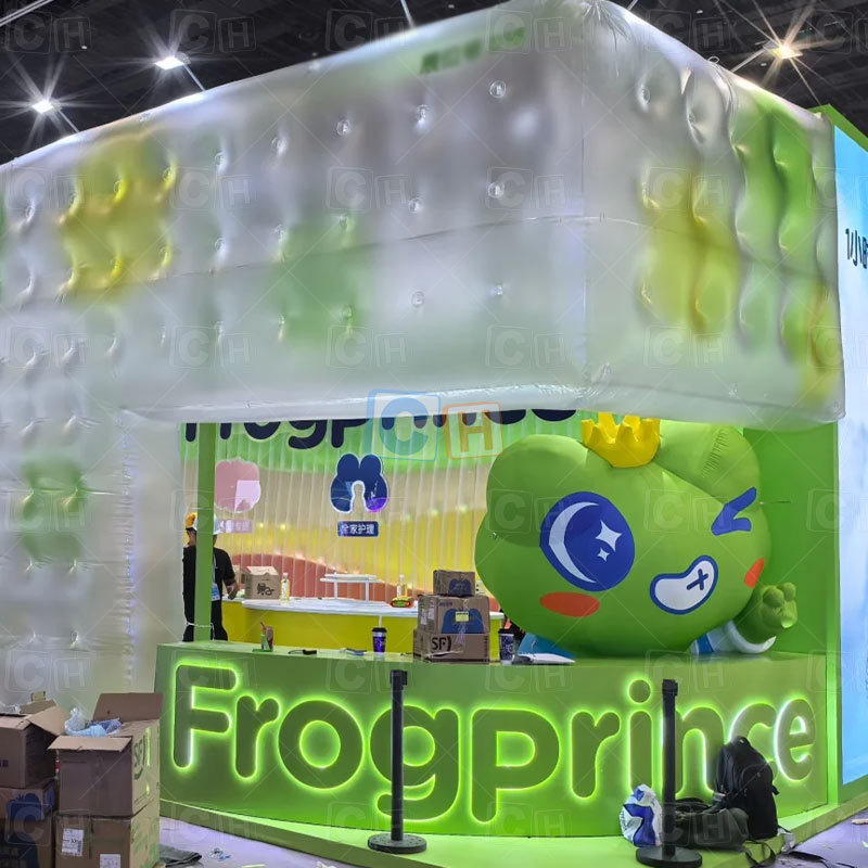 OEM ODM Giant Inflatable Decorative Frog Cartoon for Event Decoration