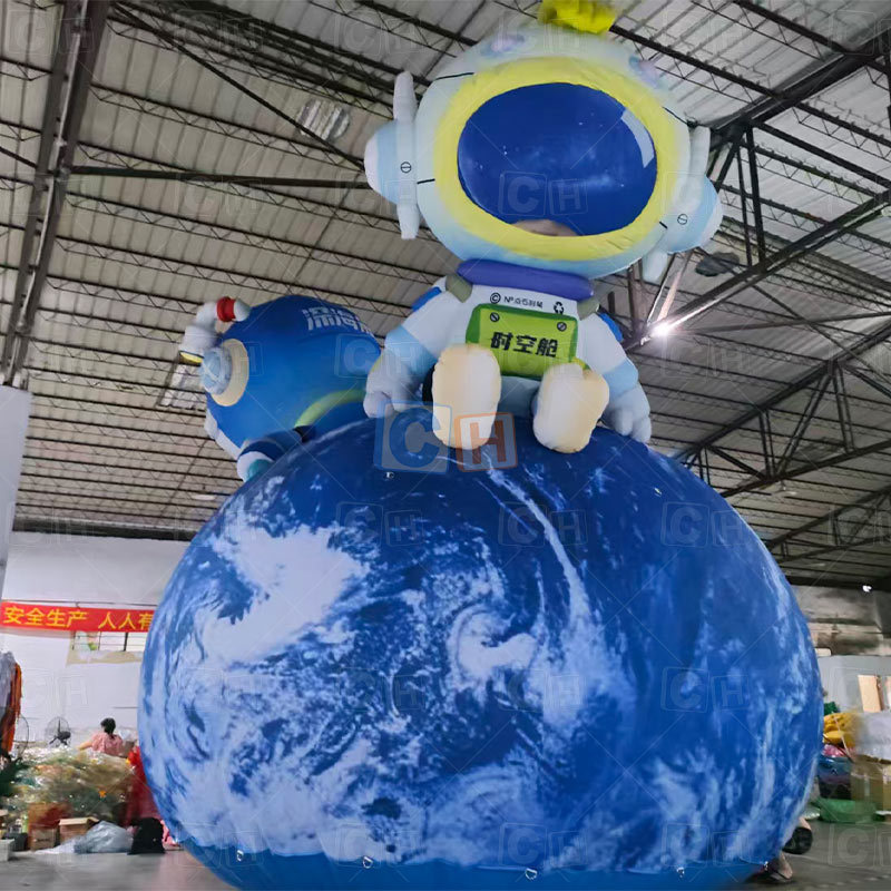 Custom Giant Inflatable Astronaut Activity Decoration