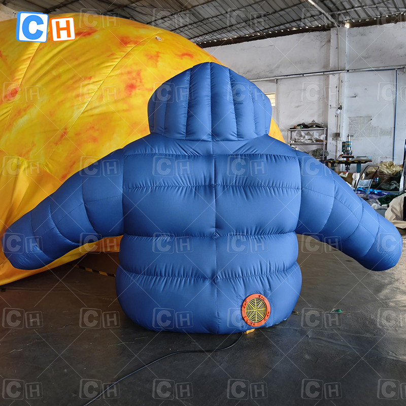 Customized Giant Inflatable Down Jacket for Advertising