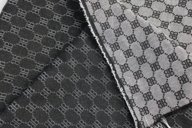 Fashion  fabric for  clothing  100% polyester jacquard fabric