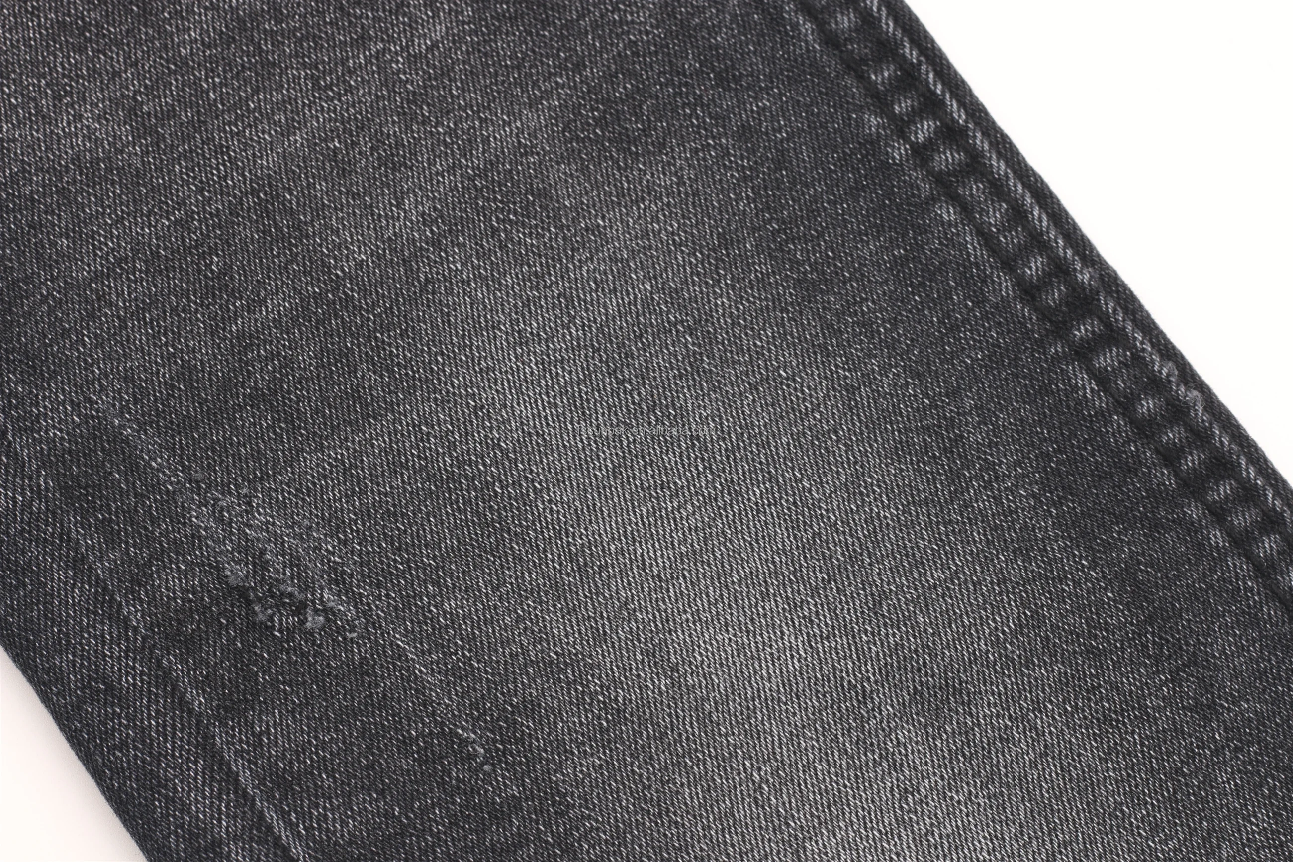 China Wholesale Best Quality Low Price Soft Nice Slubby 10oz 67'' Super High Stretch Black Black Denim Jeans Fabric