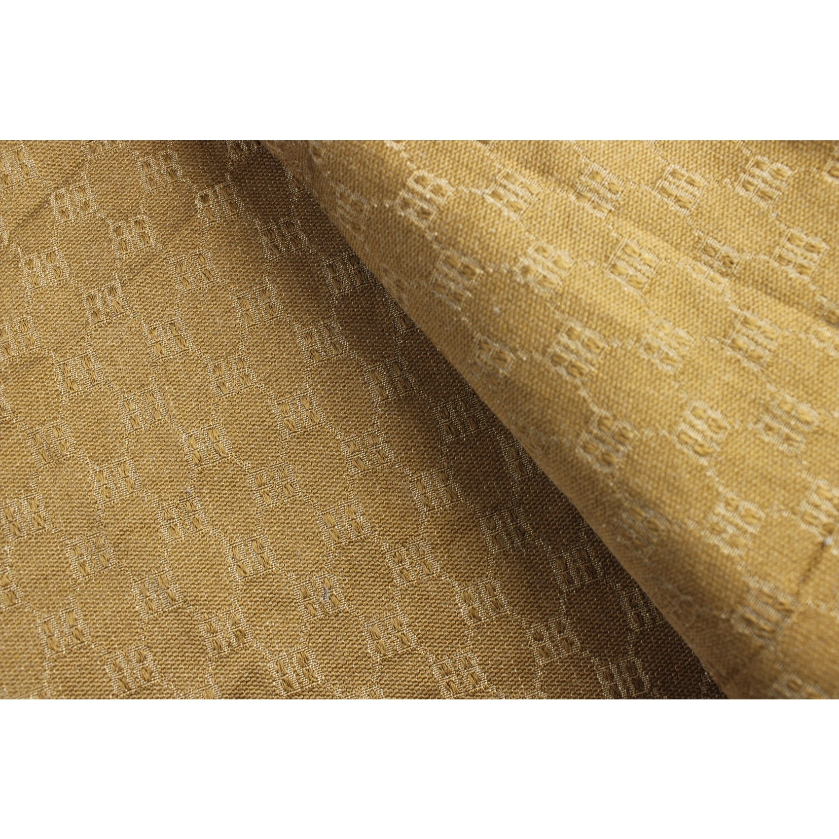 Top Quality Low Discounted Price 6.6 oz   Khaki color  for clothing and pants 100%  polyester Fabric