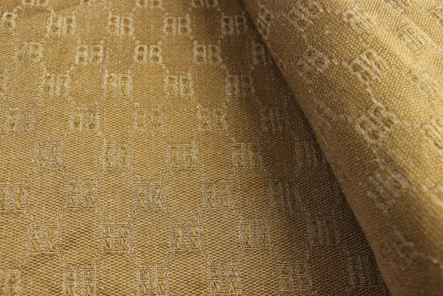 100%polyester  suitable for coat and pants and skirt 6.6 oz  China factory Jacquard fabric