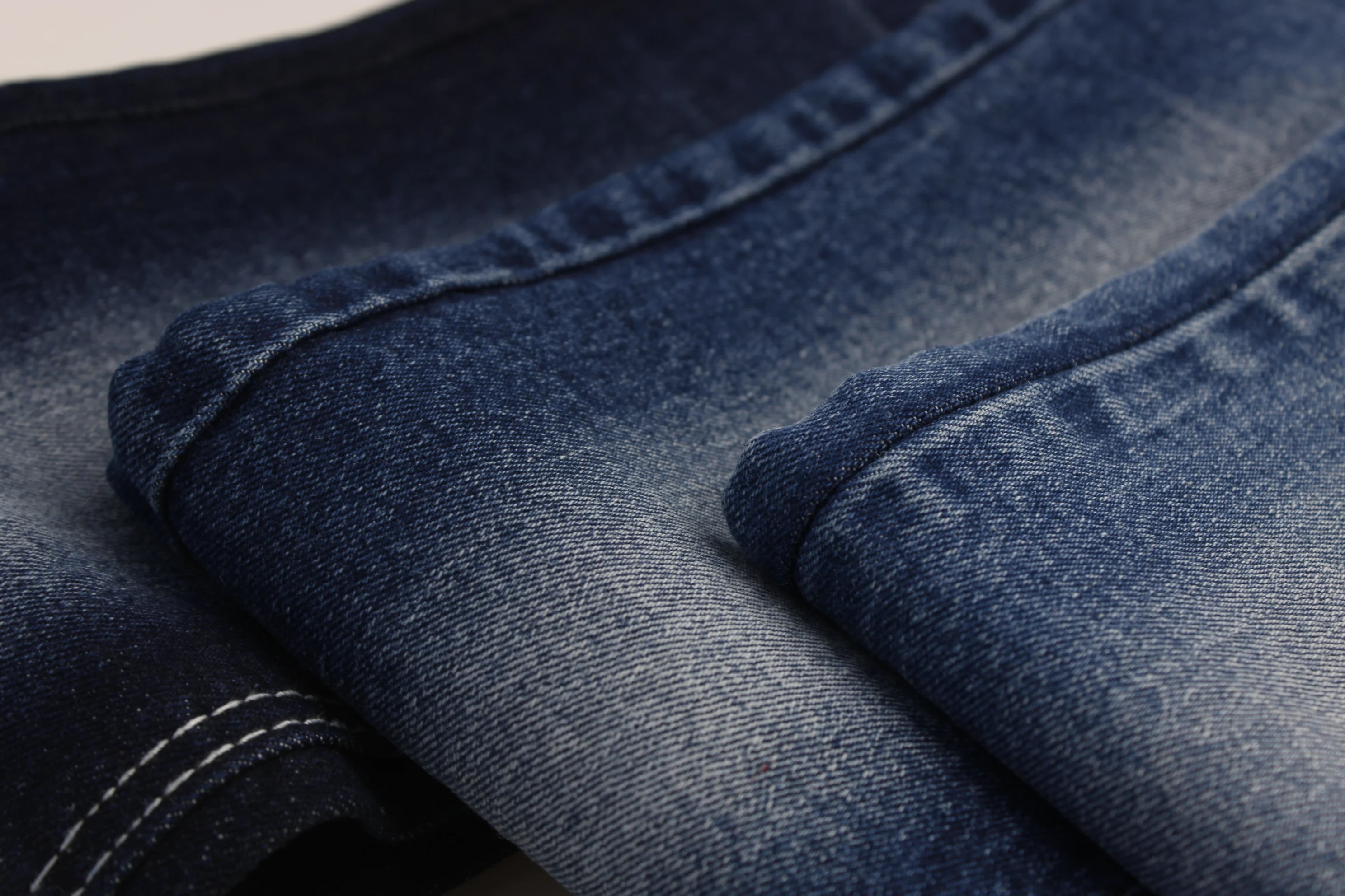 Top Quality Workable Price 11oz Big Wide 180cm Comfortable Stretch Dark Blue Warp Slub Denim Fabric for men's Jeans