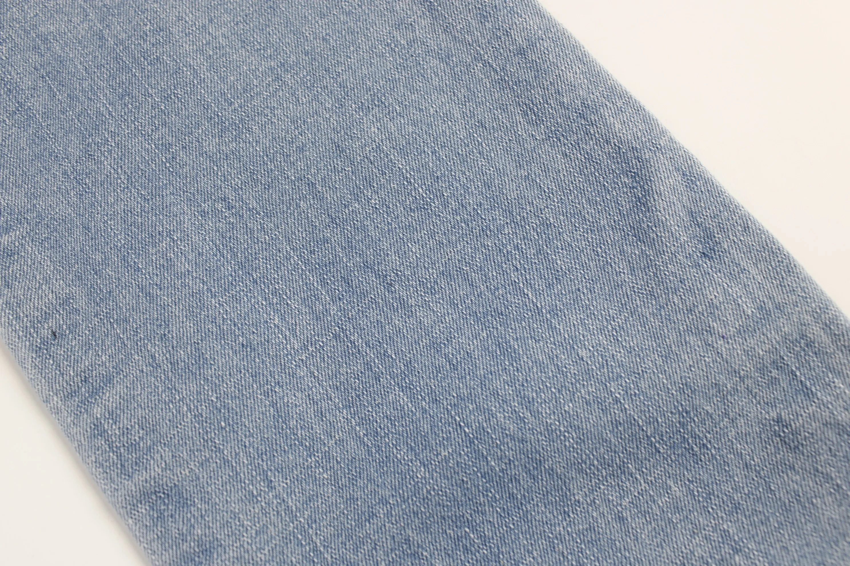Competitive  price  dark blue  Denim middle weight cross hatch denim fabric for  jeans