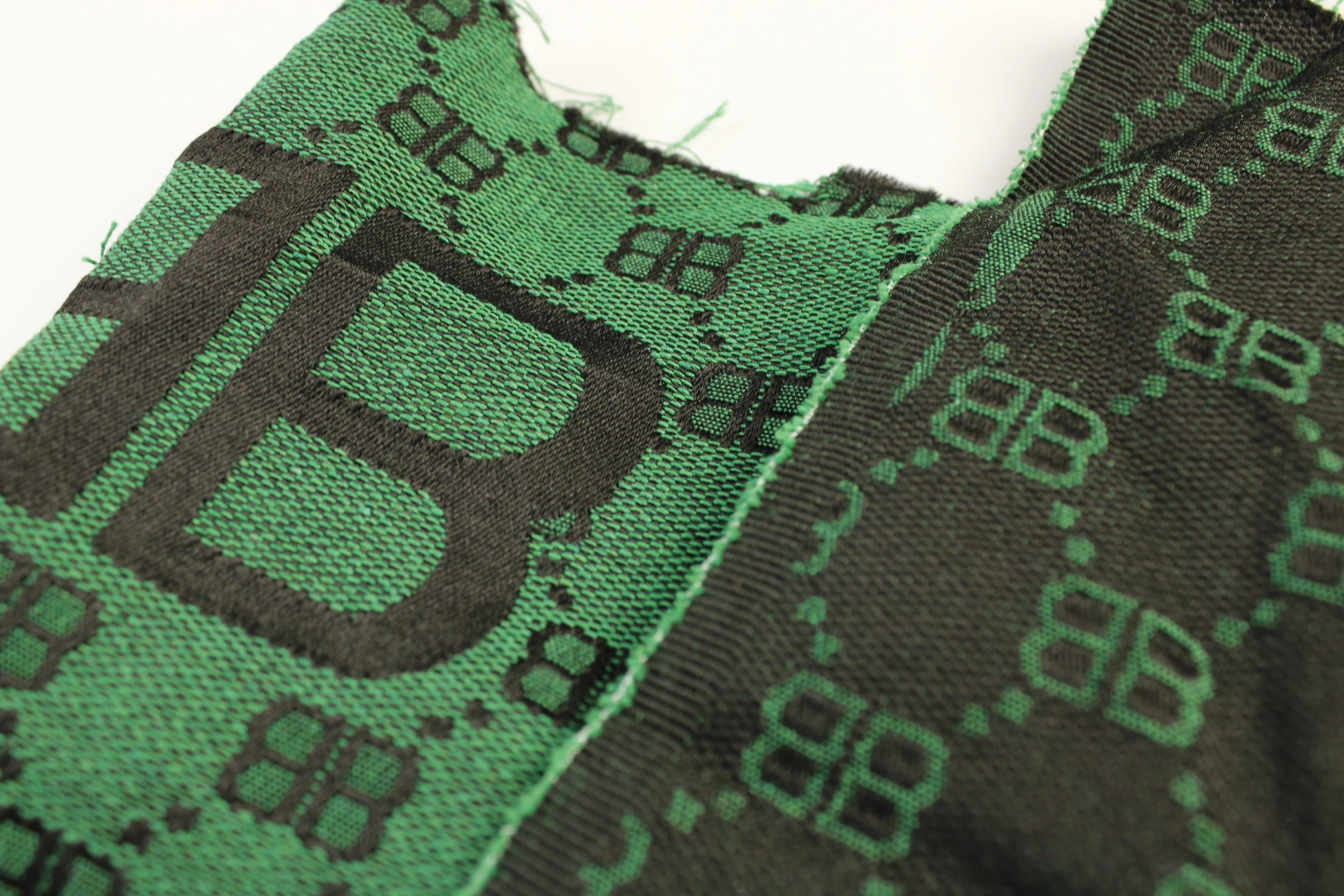 6.6  oz light weight suitable for coat fashion jacquard fabric 100% polyester