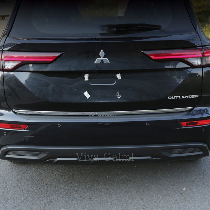 新型アウトランダー PHEV GN系 カスタム パーツ OUTLANDER テールゲートモール テールゲートガーニッシュ MO211