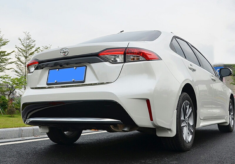 TOYOTA トヨタ カローラ210系 セダン カスタムパーツ アクセサリー用品 社外 トランクロアーガーニッシュ FO031