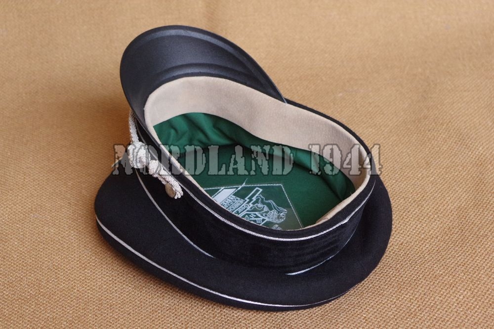 German Elite M32 Visor Cap With Insigina