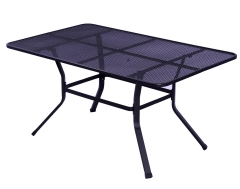 Outdoor wire mesh long table
