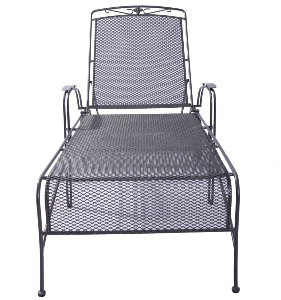 Outdoor lounge chair