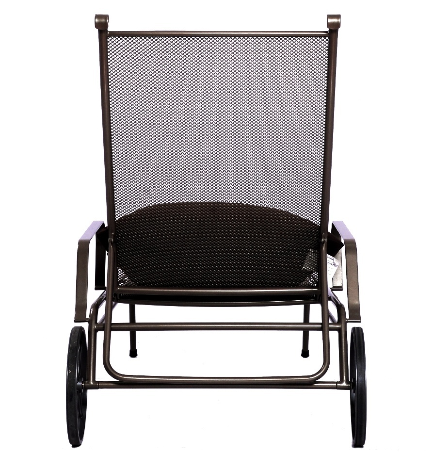 Outdoor lounge chair