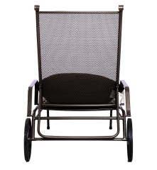 Outdoor lounge chair
