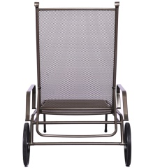 Outdoor lounge chair