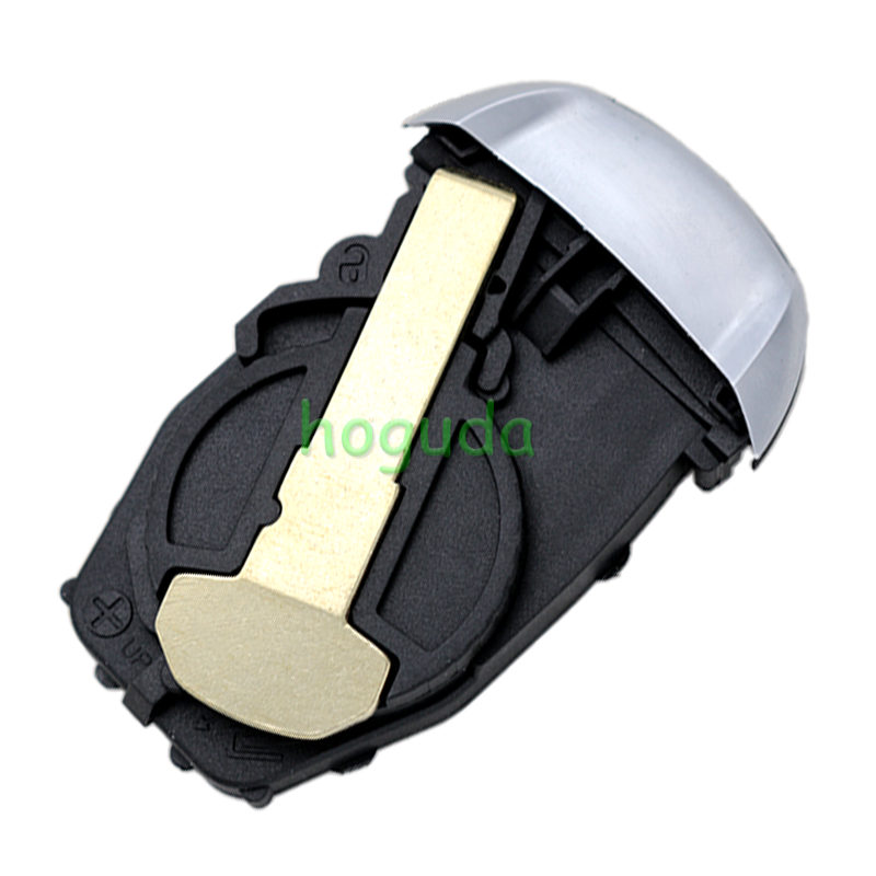 For ALFA ROMEO GIULIA keyless remote key blank，the key pad is original