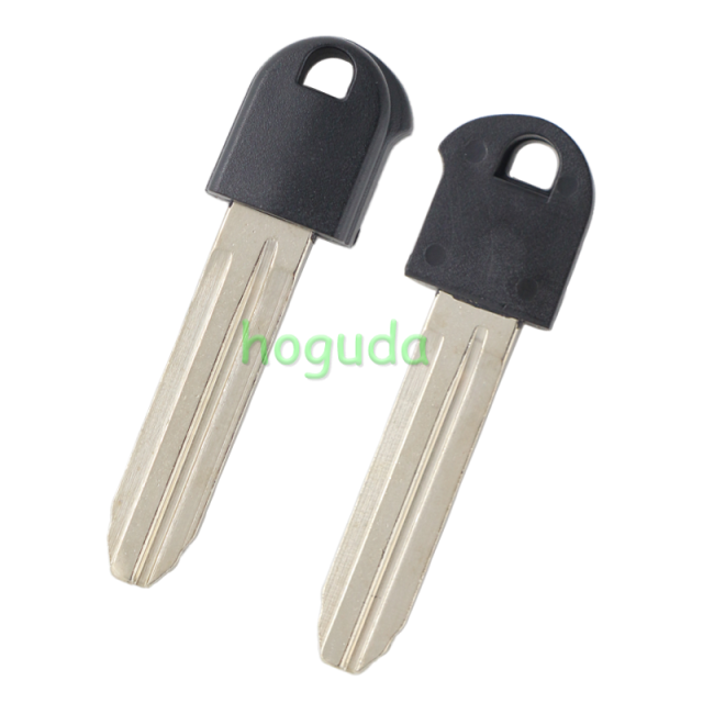 For Toyota Daihatsu 2+1 button remote key blank with Key Blade