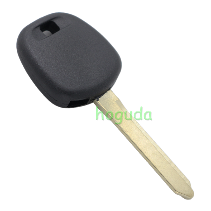 For Toyota transponder key blank with TOY47 blade ,the chip slot is at the bottom of the key.