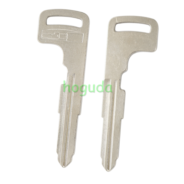 For Mitsubishi 2/2+1/3/3+1 button remote key blank with emergency key blade