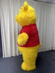 Custom Yellow Adult Long Fur Winnie the Pooh Bear Inflatable Mascot Costume Unisex Wedding & Christmas Party Cosplay Hand Drawn Printing Decoration