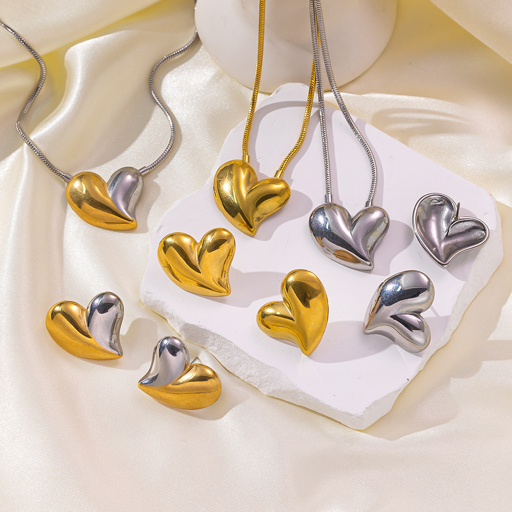 Traje al por mayor del acero inoxidable del collar de los pendientes del amor del oro de la joyería 18K de la moda para las mujeres