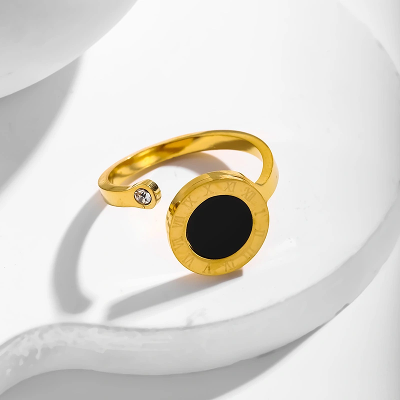 Anillo personalizado redondo negro con incrustaciones de diamantes, sencillo, de acero inoxidable, diseño moderno, ligero, de lujo, versátil  ACRSS/06-56