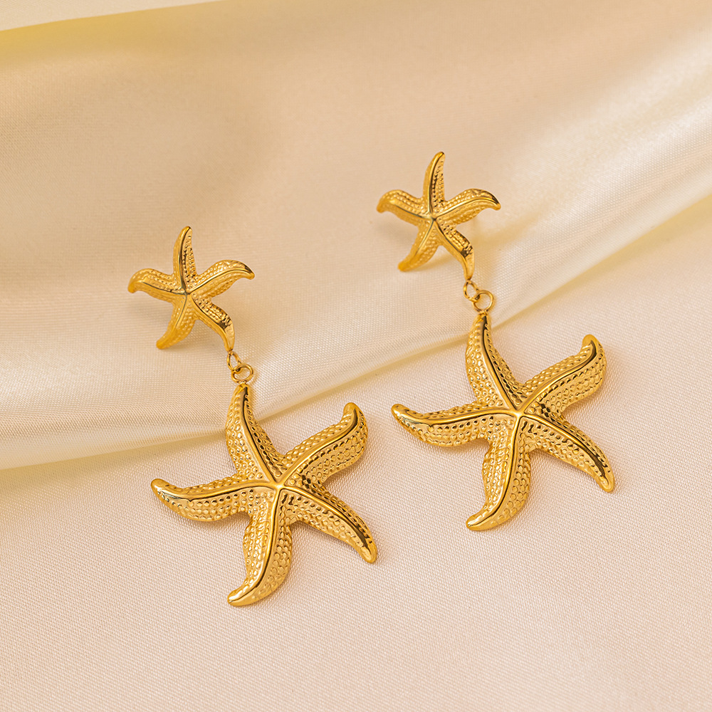 Estilo de vacaciones junto al mar de moda, clavícula de nicho, aretes y collar, colgante de estrella de mar, acero inoxidable, oro de 18 quilates que no se desvanece  ACRSS/27-80